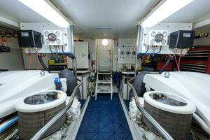 LOST TEXAN 80ft Lazzara Yachts Yacht For Sale