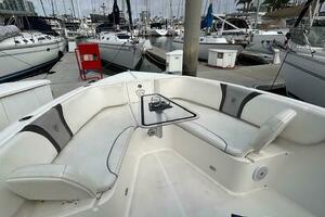 Dolce Vita 32ft Century Yacht For Sale