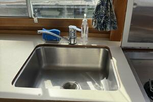 42ft Grand Banks Yacht For Sale