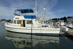 42ft Grand Banks Yacht For Sale