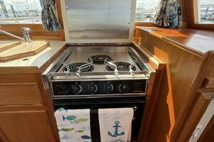 42ft Grand Banks Yacht For Sale