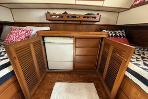 42ft Grand Banks Yacht For Sale