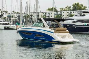 Fantasea 32ft Regal Yacht For Sale