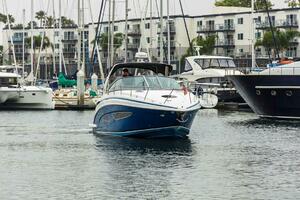 Fantasea 32ft Regal Yacht For Sale