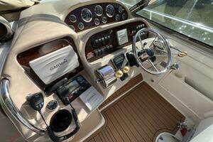 2002 Sea Ray 360 Sundancer thumbnail 14