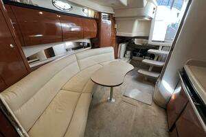 2002 Sea Ray 360 Sundancer thumbnail 23