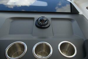 30ft Nimbus Yacht For Sale