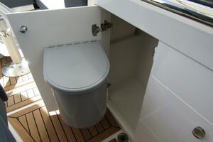 30ft Nimbus Yacht For Sale