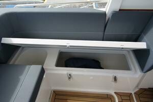 30ft Nimbus Yacht For Sale