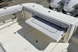 Triple 2024 Yamaha 425 s 35ft Hydra Sports Yacht For Sale