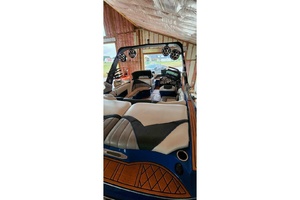 21ft MB Yacht For Sale