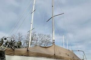 35ft Beneteau Yacht For Sale