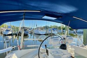 35ft Beneteau Yacht For Sale