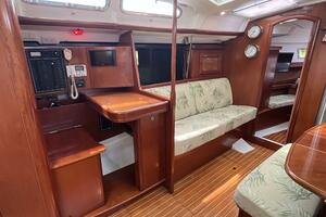 Autumn 42ft Beneteau Yacht For Sale