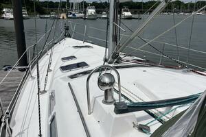 Autumn 42ft Beneteau Yacht For Sale