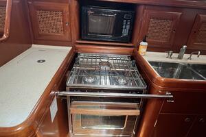 Autumn 42ft Beneteau Yacht For Sale