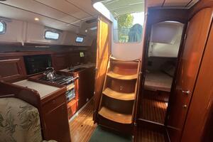Autumn 42ft Beneteau Yacht For Sale