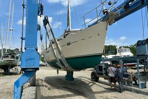 Autumn 42ft Beneteau Yacht For Sale