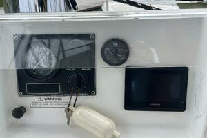 Autumn 42ft Beneteau Yacht For Sale