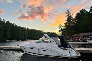 29ft Rinker Yacht For Sale