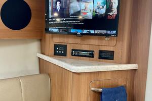 29ft Rinker Yacht For Sale