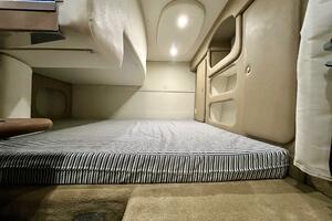 29ft Rinker Yacht For Sale