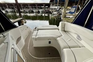 29ft Rinker Yacht For Sale