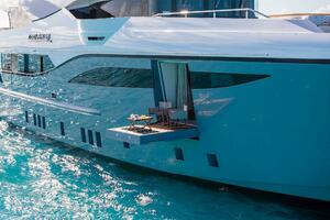 Yacht for sale MOONRAKER