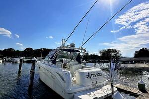 ZOTT S YOTT 29ft Sea Ray Yacht For Sale