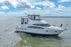 FIESTA BAYB 44ft Carver Yacht For Sale