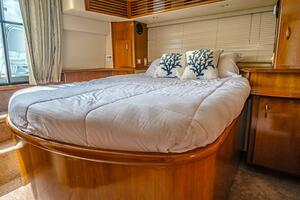 FIESTA BAYB 44ft Carver Yacht For Sale
