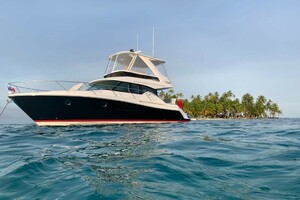 Tiara Yachts F44 Flybridge 45' 2019