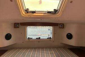 1997 Catalina Morgan 38 thumbnail 46