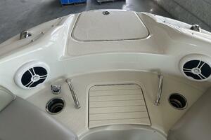 24ft Sea Ray Yacht For Sale