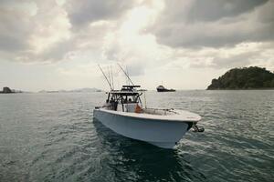 45FT (13.7M) SEA HUNTER
