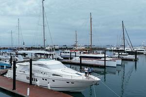 74FT (22.56M) FAIRLINE