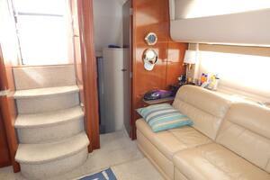 Still Chyl n 42ft Meridian Yacht For Sale