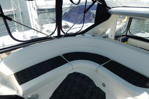 Still Chyl n 42ft Meridian Yacht For Sale