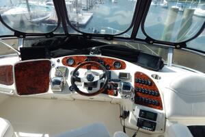 Still Chyl n 42ft Meridian Yacht For Sale