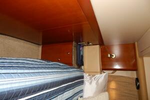 Still Chyl n 42ft Meridian Yacht For Sale