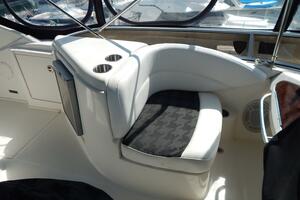 Still Chyl n 42ft Meridian Yacht For Sale