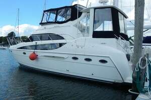 2005 Meridian 408 Motor Yacht thumbnail 41