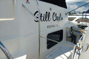 2005 Meridian 408 Motor Yacht thumbnail 42