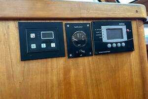 2004 Sabre 36 Flybridge thumbnail 20