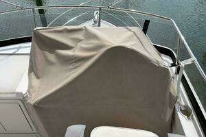 2004 Sabre 36 Flybridge thumbnail 9