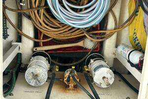 2004 Sabre 36 Flybridge thumbnail 47