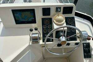 2004 Sabre 36 Flybridge thumbnail 14