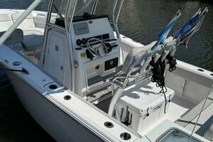 Photo 5712361 for 2024 Sea Fox 228 Commander  