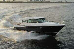2017 Tiara Yachts C53 Coupe thumbnail 1