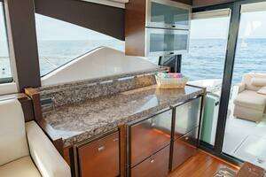 2017 Tiara Yachts C53 Coupe thumbnail 20